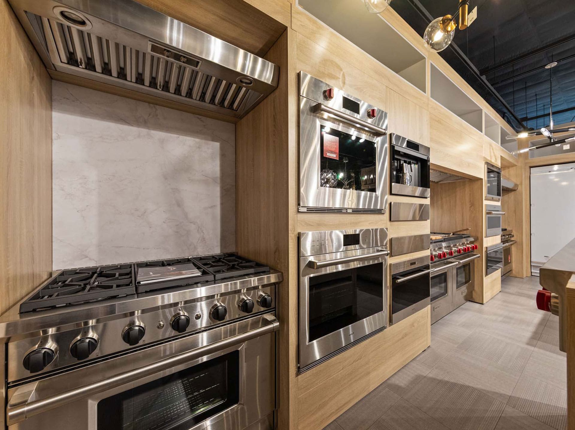 Facets of Lafayette kitchen & bath showroom stainless steel appliances